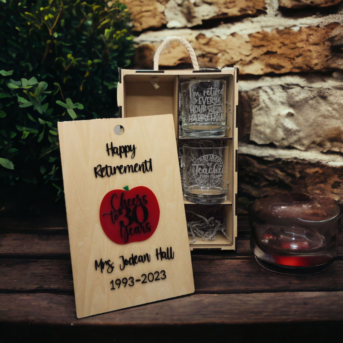Custom Whiskey Gift Set - Gift Box/Rocks Glasses/Whiskey Rocks